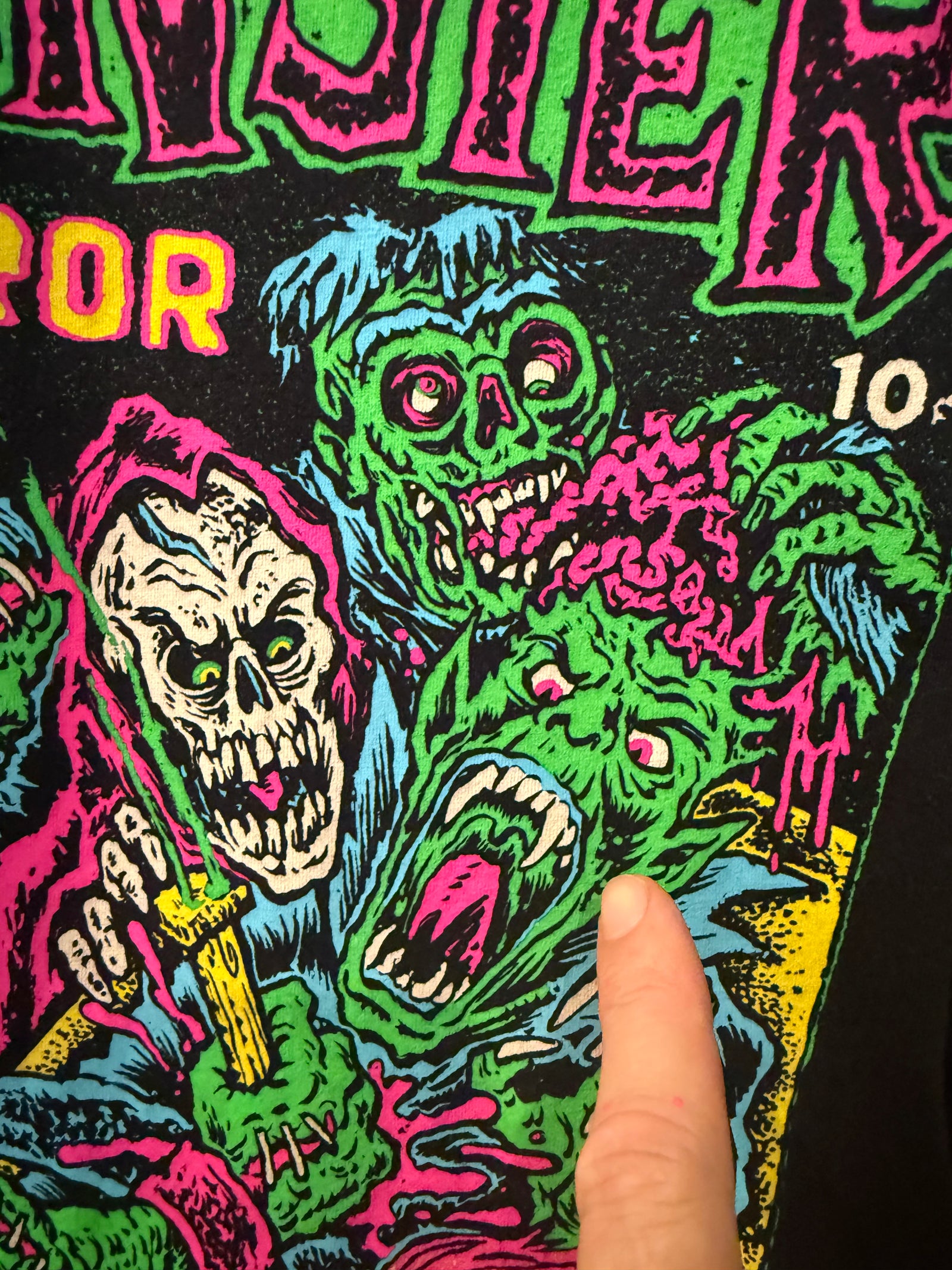 Fright Bite Black! (with Monster TERROR! T-Shirt!)