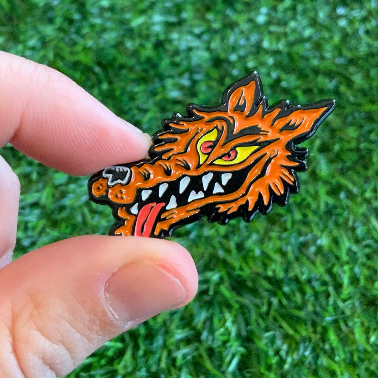 Odd Mart Wolfin’ It pin