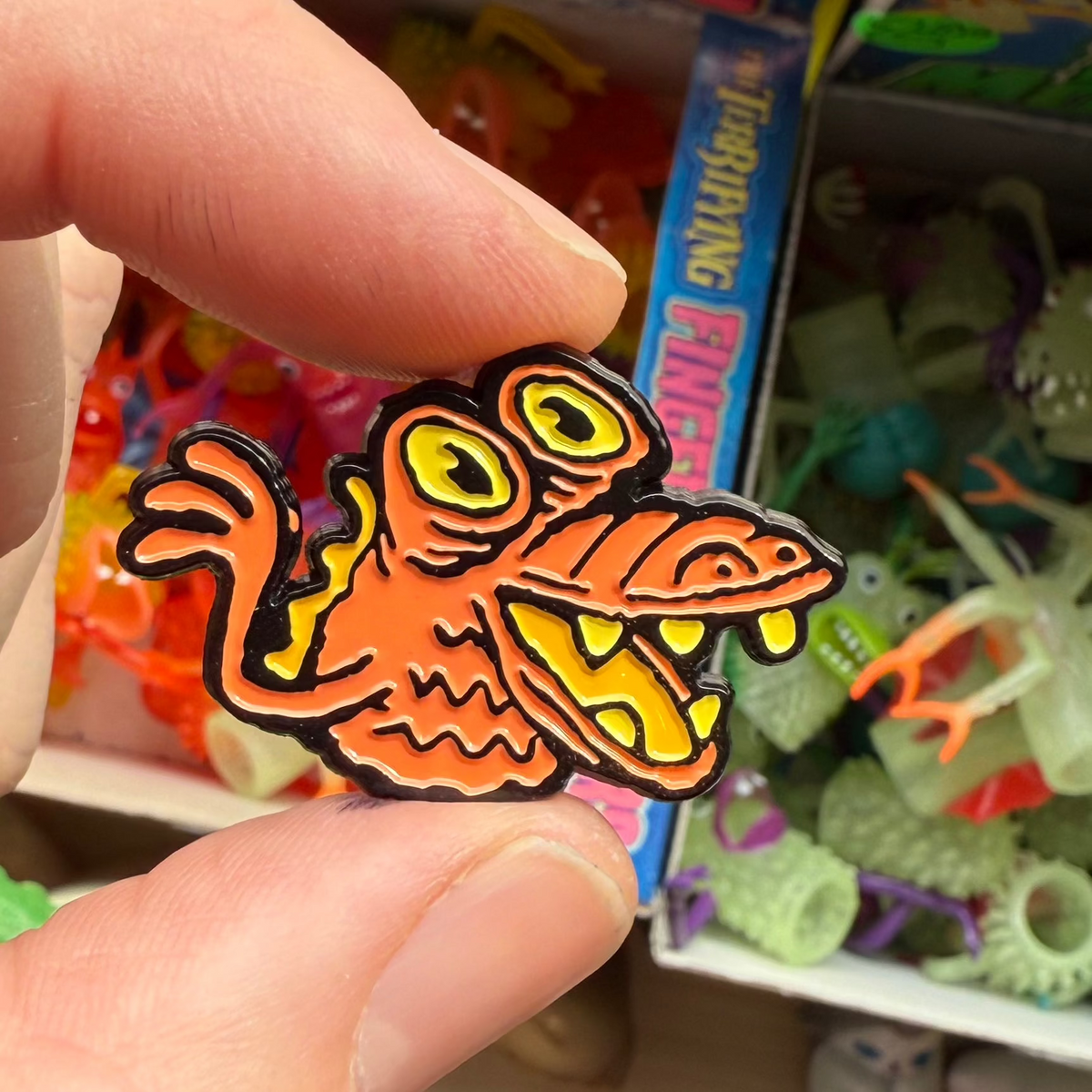 GLORP Finger Friends Pin set!