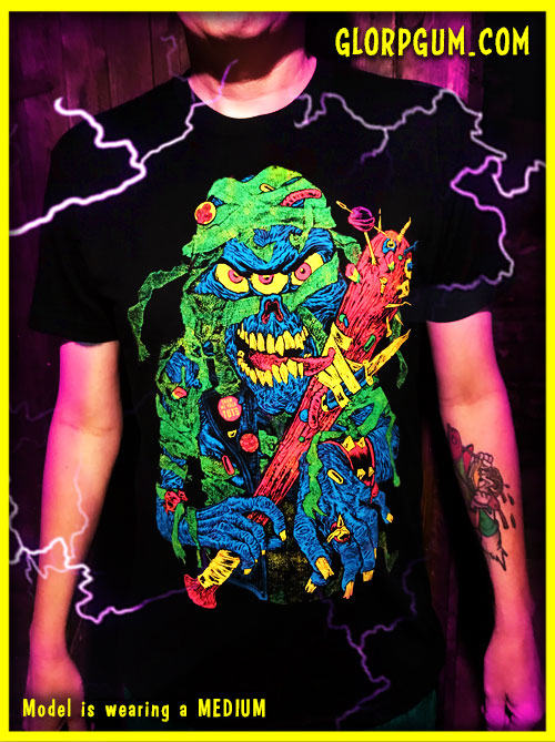 Fright Bite Fight! (with FREE Candy Crusher! T-Shirt!)